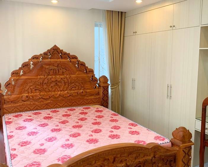 Chrang Chamres I วิลล่าแฝด สำหรับเช่า ใน Chrang Chamres I