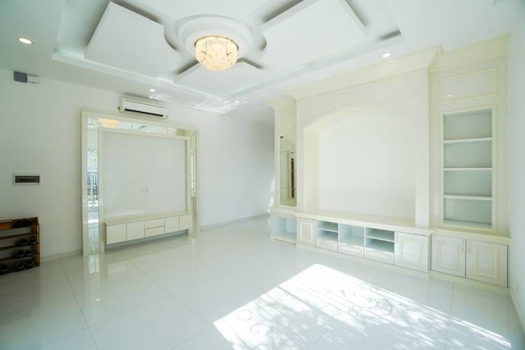 Вилла с двумя спальнями Для Аренды in Chrang Chamres I, Russey Keo, Phnom Penh