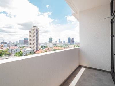 MIRA Residences and Offices | Apartmán K pronájmu with 1 Parking Space