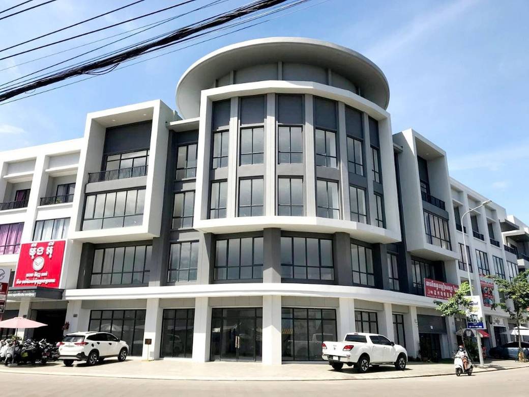 $4,500 Maison-boutique