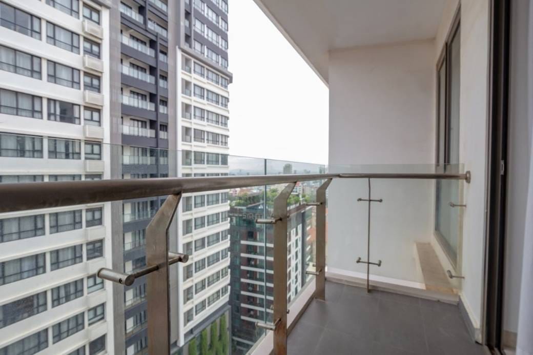 Embassy Residences - Phnom Penh's Landmark Condominium | Chamkarmon Condo Na prodej in Chamkarmon