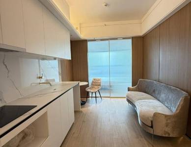 Vue Aston | 1 Bedrooms Condo For Sale & Rent