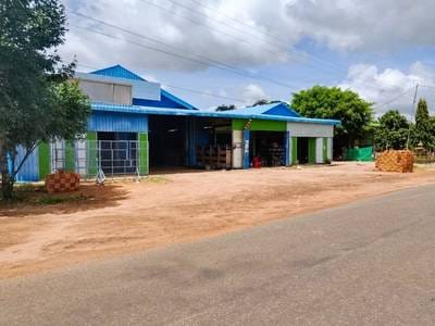 14,088 sqm Land Size Shophouse Na prodej