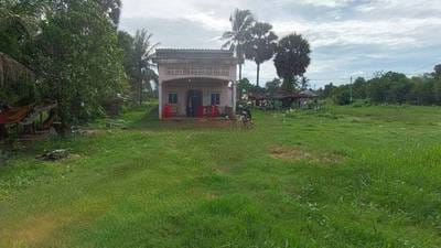 1,462 sqm Land Size House and lot Na prodej