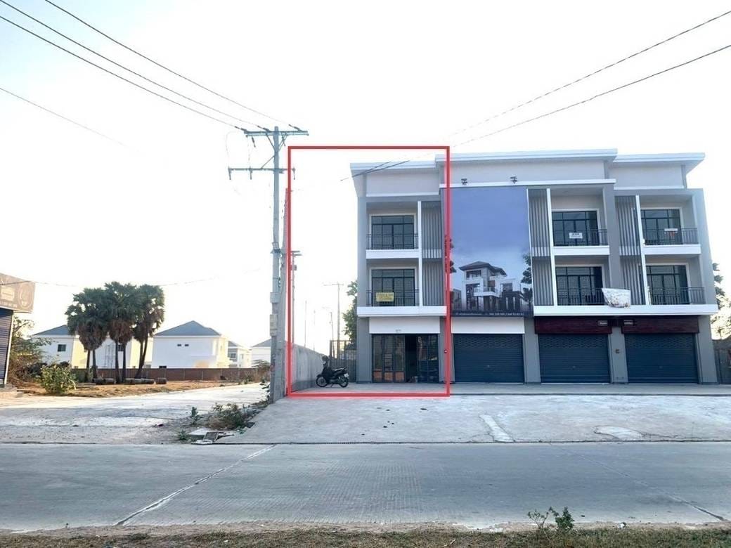 Řadový dům Na prodej in Ponhea Pon, Prek Pnov, Phnom Penh