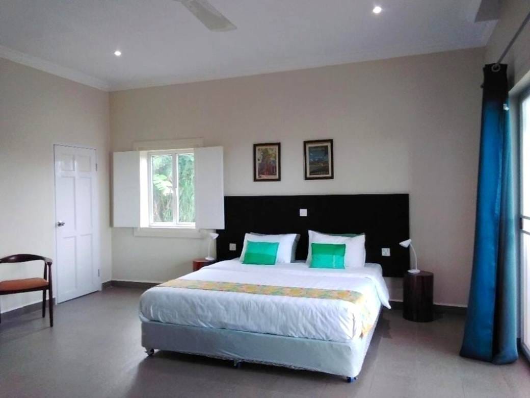 សណ្ឋាគារ គ្រឿងសង្ហារិម For Sale & Rent