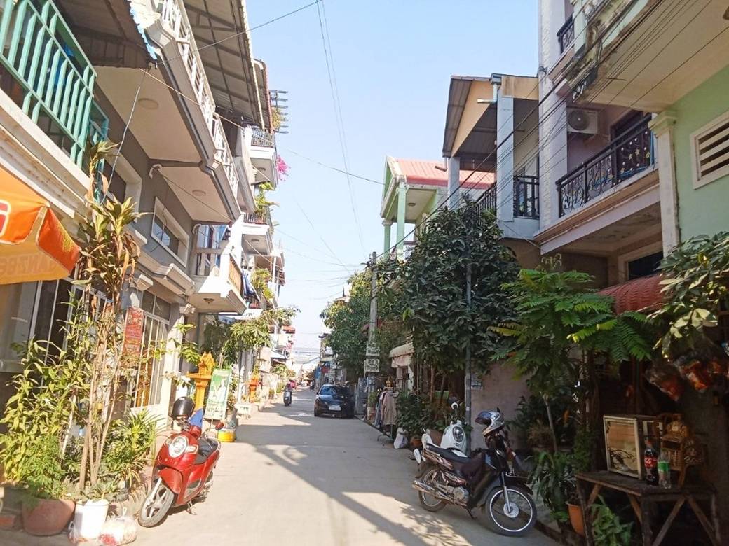 50 sqm Land Size Link House For Sale