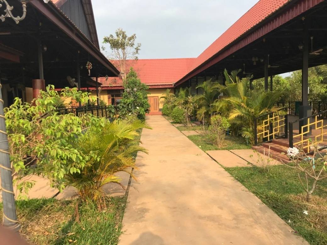 Stueng Traeng1,294平方米使用面积商业用地出售
