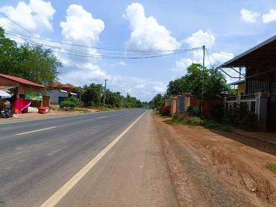 House and lot សំរាប់លក់ ទំហំផ្ទះ 300 ម៉ែត្រការ៉េ នៅTboung Khmum