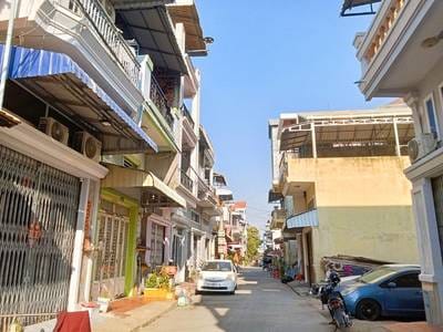 Sen Sok168平方米使用面积联排住宅出售