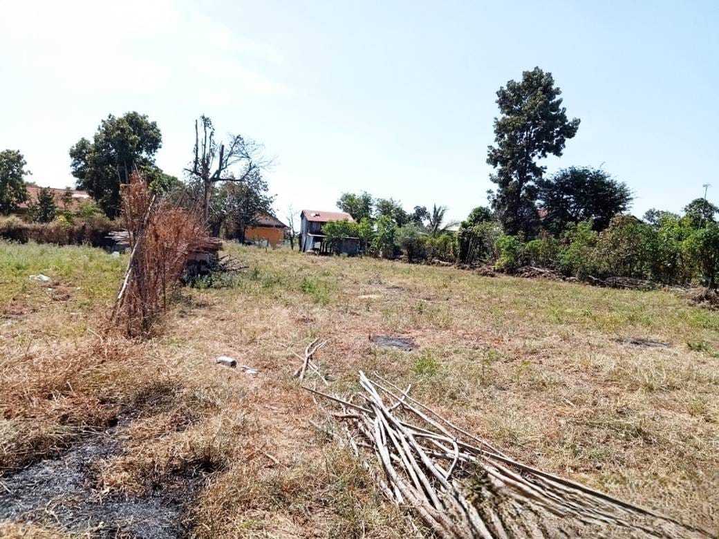 4,877 sqm Land Size House and lot Na prodej