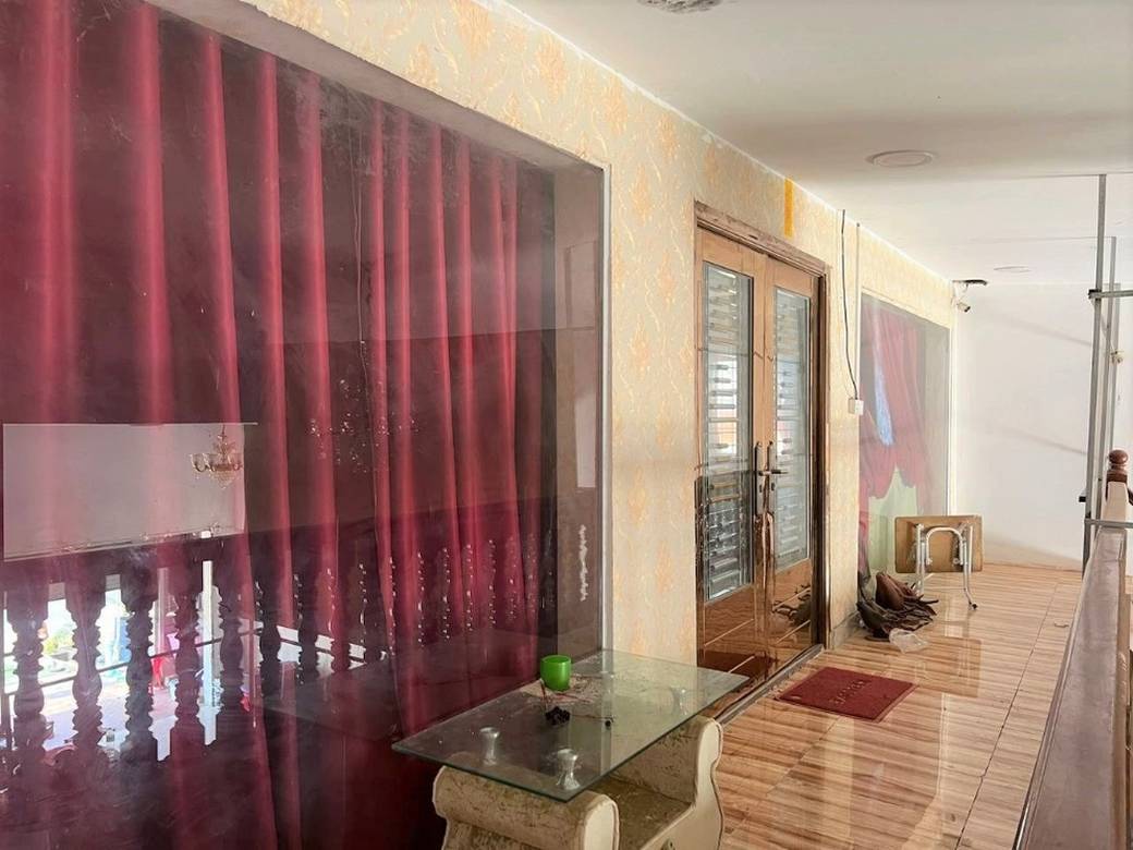 $77,000 Maison