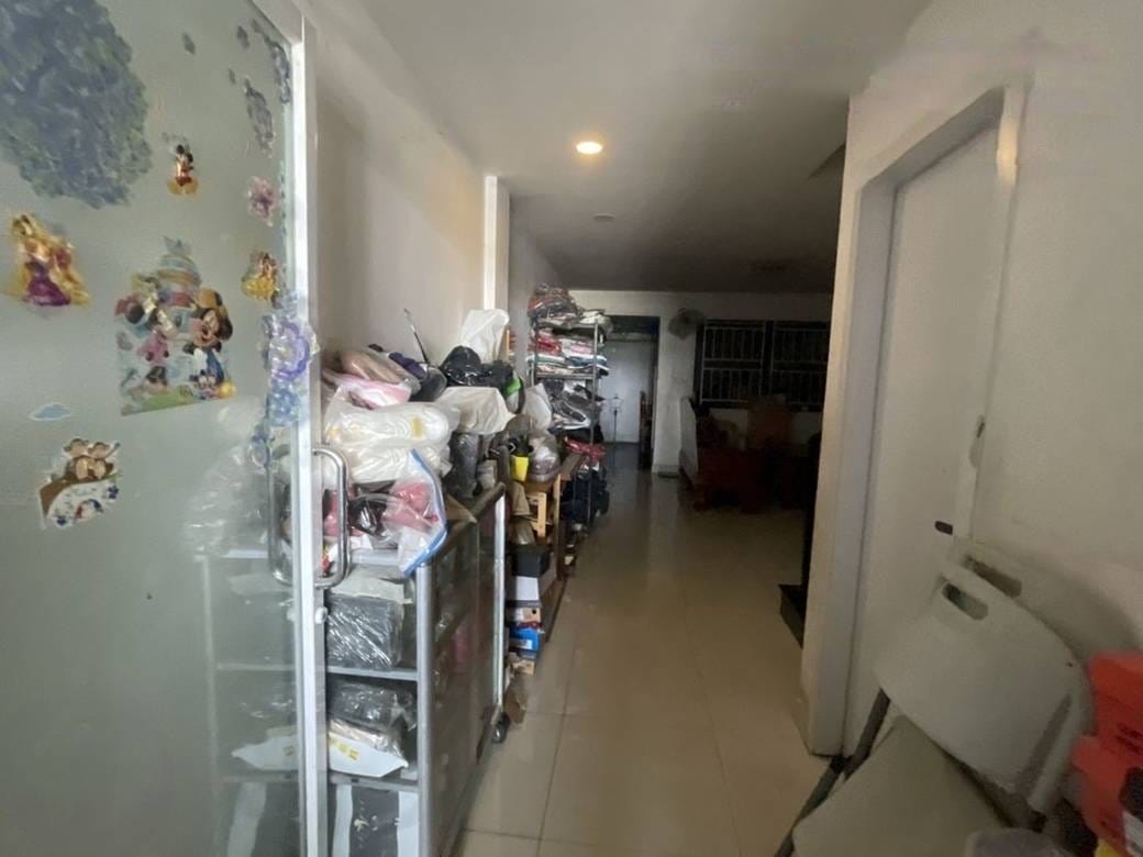 88 sqm Land Size Shophouse Na prodej