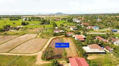 Kep Pozemky Na prodej in Kep
