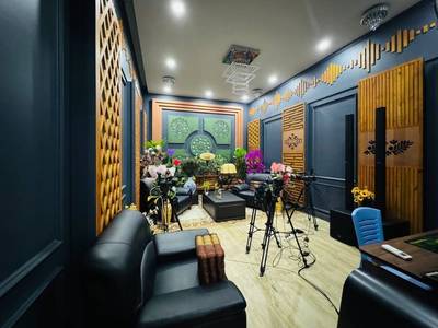 Borey Peng Huoth: The Star Platinum Polaris​ I | Nirouth Shophouse Na prodej in Nirouth