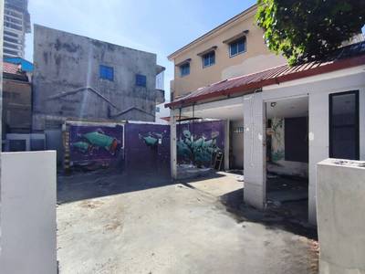 208 sqm Land Size Lot For Rent