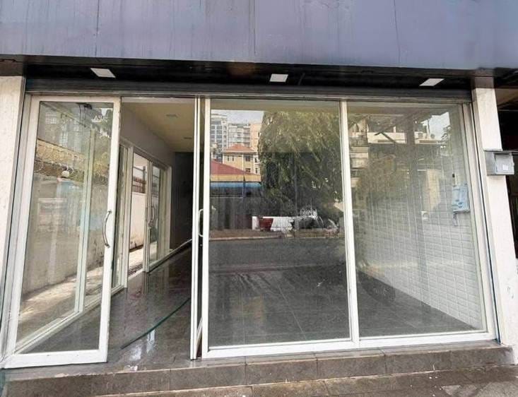 108 sqm Land Size Shophouse K pronájmu