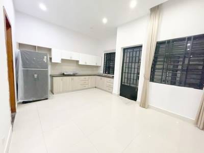 Meanchey联排住宅出租，价格$1,200