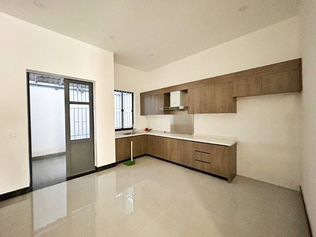 Shophouse K pronájmu in Preaek Lieb, Chroy Changvar, Phnom Penh