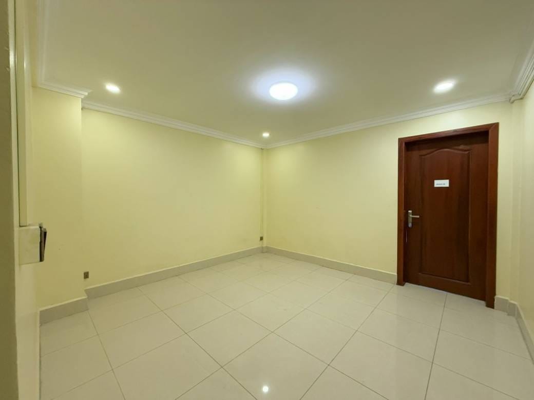 Shophouse K pronájmu in Toul Kork $1,300