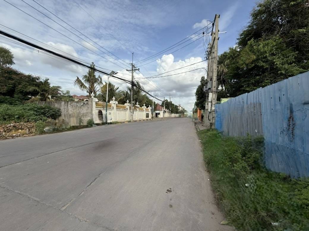 Russey Keo Lot For Rent in Russey Keo