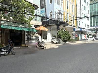 $380,000 Shophouse