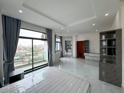 Bâtiment À louer de 290 m² de terrain