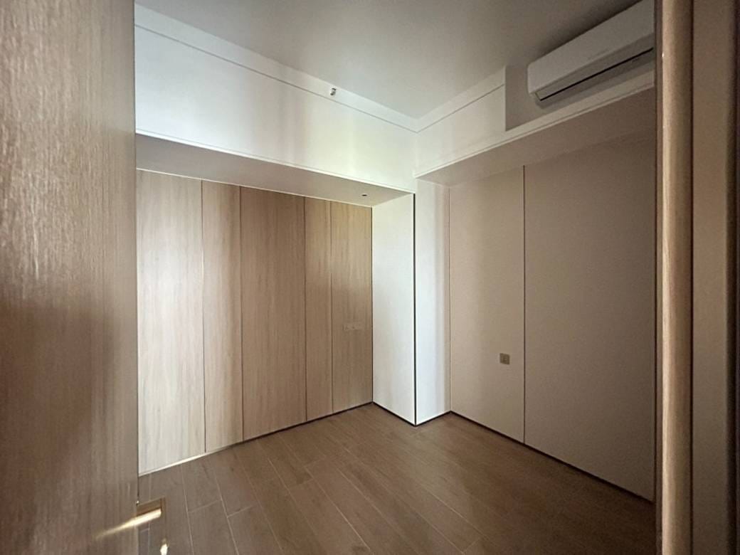 滨江·雅诗顿 | Chbar Ampov公寓出租，价格$1,630