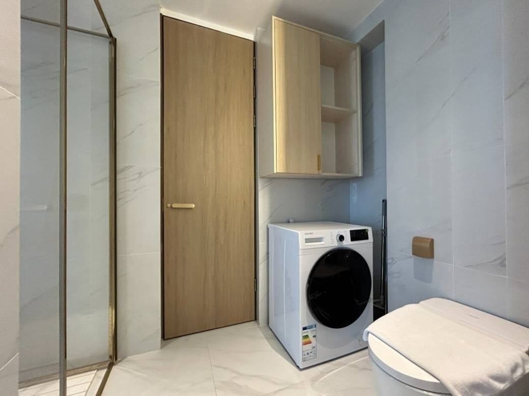 Vue Aston | Zařízeno Condo K pronájmu