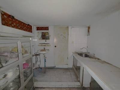 Shophouse For Sale in Daun Penh $1,000,000