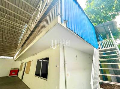 ឃ្លាំង សំរាប់ជួល នៅToul Kork តម្លៃ $1,800