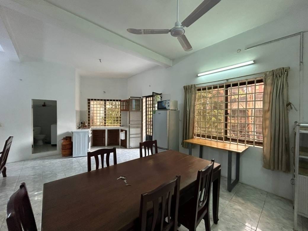 House and lot K pronájmu in Chamkarmon $400