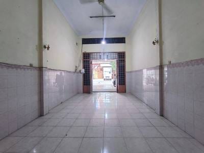 Tumnob Tuek店屋出租，位于Tumnob Tuek