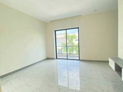 2 sqm Living Size Řadový dům Na prodej in Khsach Kandal