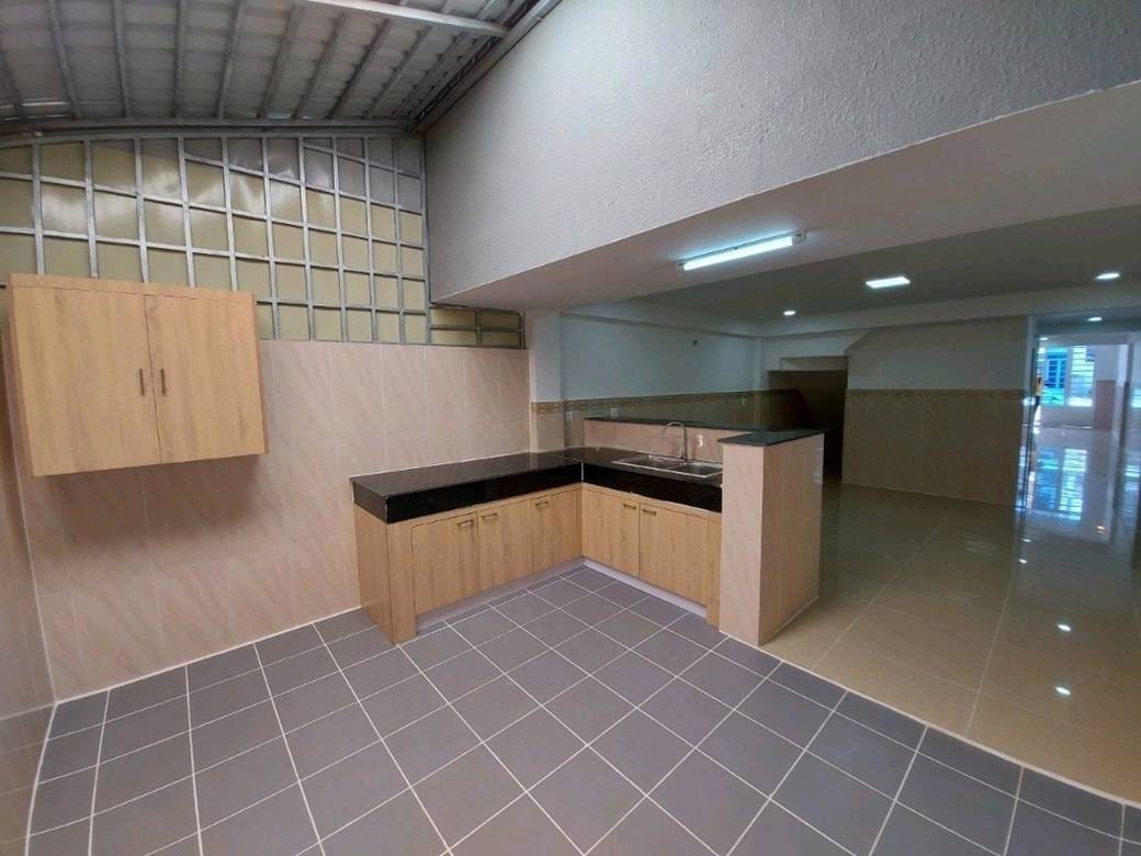 Condo Na sprzedaż w Cielę Sbov, Chbar Ampov, Phnom Penh