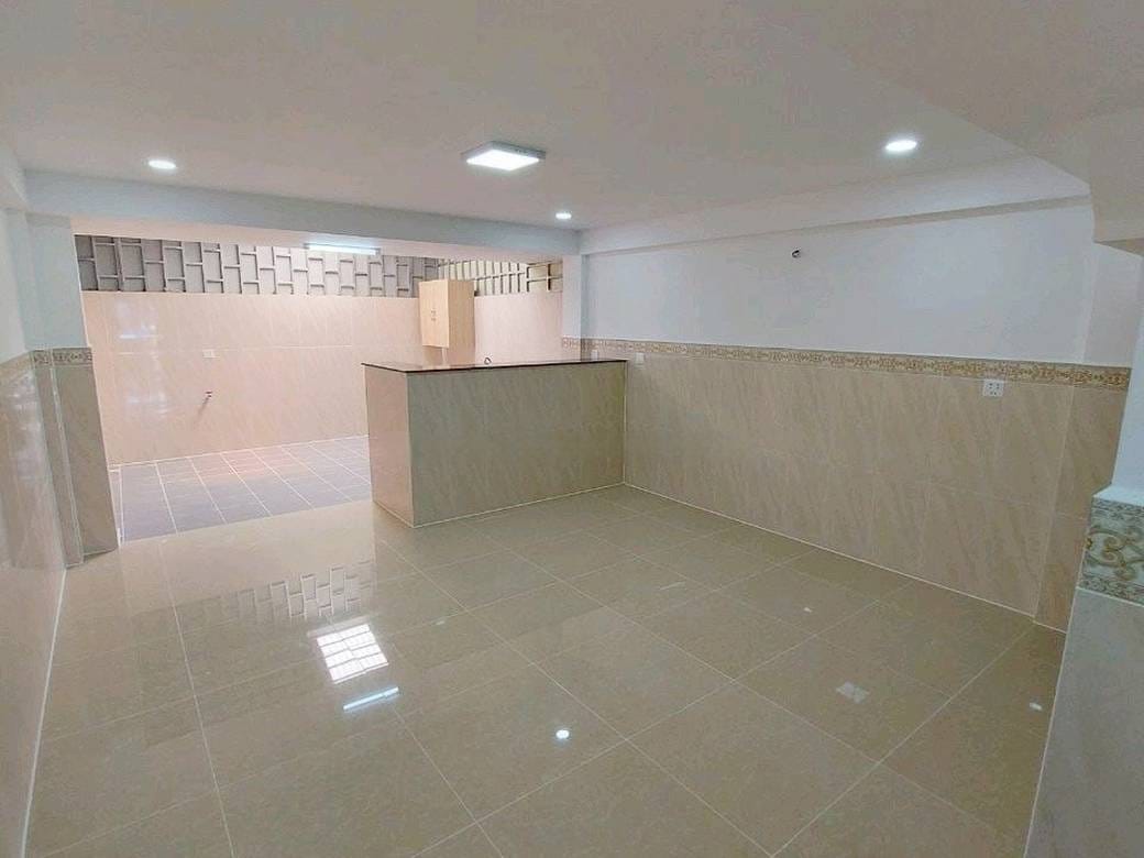 Condo Na sprzedaż w Chbar Ampov $92,000