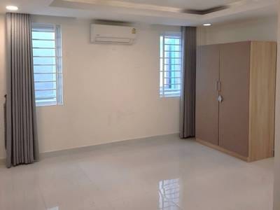 5卧室店屋出租，价格$600