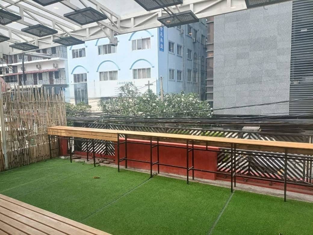 153 sqm Living Size Шопхаус Для Аренды in Boeng Keng Kang