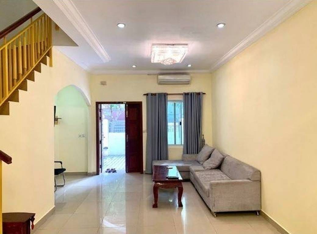 80 sqm Living Size Řadový dům K pronájmu in Chamkarmon