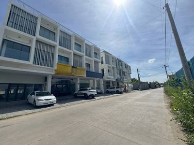 89.6平方米土地面积的店屋出租