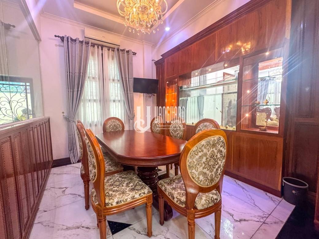 Vila K pronájmu in Boeung Kak 2, Toul Kork, Phnom Penh