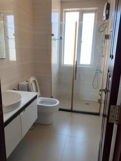 3 Bedrooms Condo For Sale & Rent for $220,000