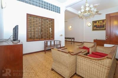 100 sqm Land Size House and lot K pronájmu