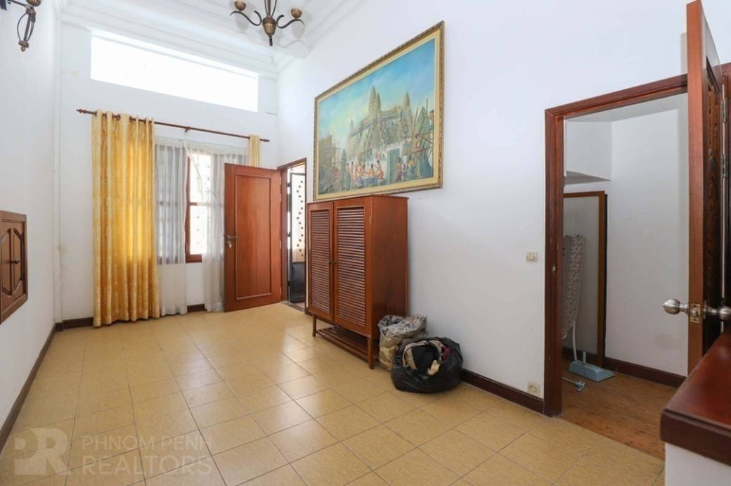 House and lot K pronájmu in Daun Penh $650