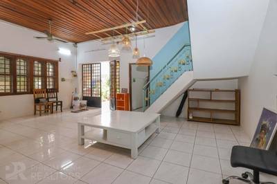 128 sqm Land Size Villa For Rent