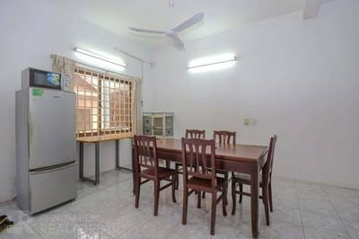 Flat House For Rent in Boeung Trabek, Chamkarmon, Phnom Penh