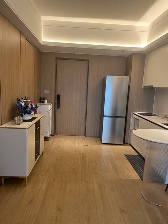 Vue Aston | $169,900 Condo
