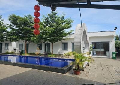 Tuek Chhou471平方米使用面积House and lot出售