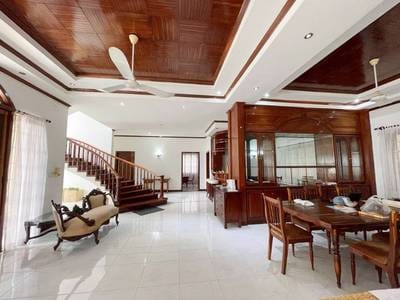 600 sqm Land Size Villa For Rent