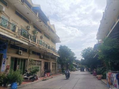 Flat House For Sale in Dangkao, Dangkao, Phnom Penh